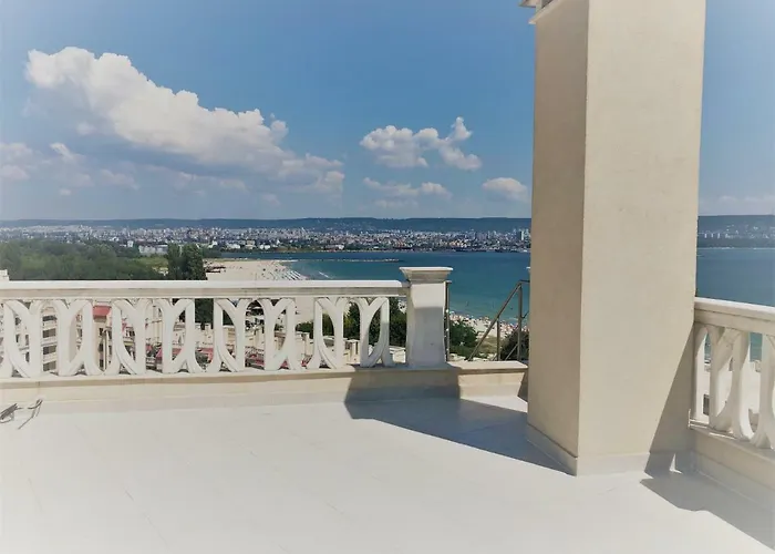 South Bay * Varna